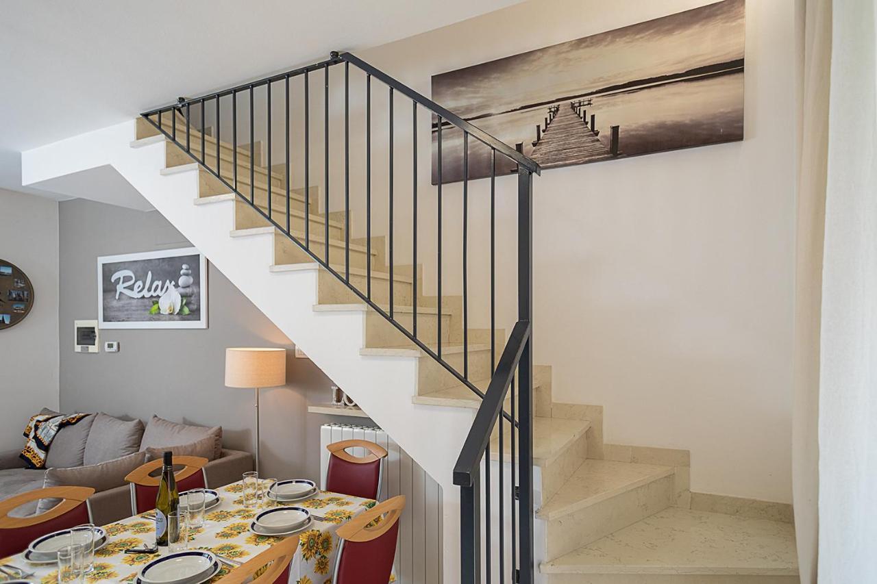Apartment L'Archetto And Villetta Gruber - Regarda Travel Lazise Exterior foto