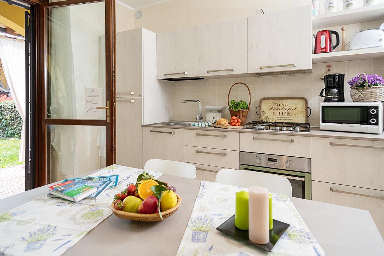 Apartment L'Archetto And Villetta Gruber - Regarda Travel Lazise Exterior foto